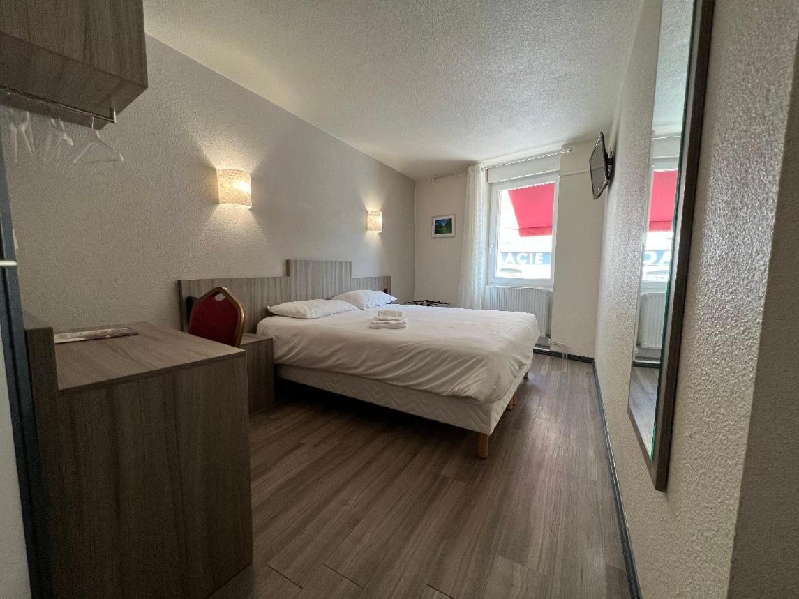 Hotel Le Foirail Figeac Luaran gambar
